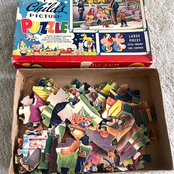 1940's Puzzle - Playland Child's Picture Puzzle - Monkey Organ Grinder - Picture 6 of 7